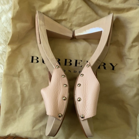 Authentic Burberry pink slip in slides size 39 M - Picture 3 of 11